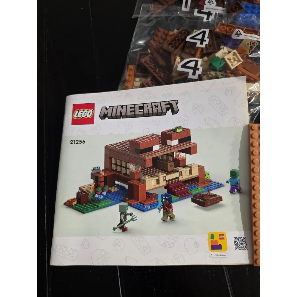 Lego Minecraft The Frog House 21256 NEW